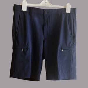 NWT Men's Izod Golf Navy Cargo Shorts with Zip Pockets